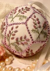 Please click on image to view larger picture Hazel Blomkamp - Daaft Designs